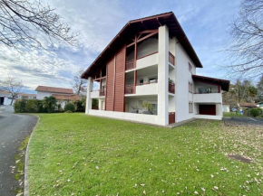 Grand Studio Duplex à Cambo, Animaux Acceptés, Terrasse, Parking, Internet - FR-1-495-147